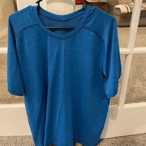 Mens XL Lululemon T